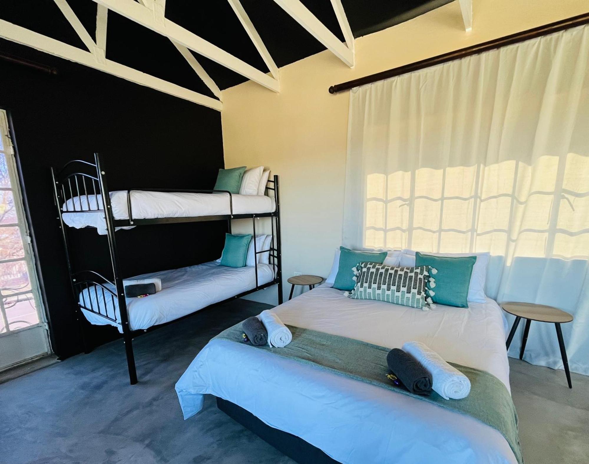 The Gallery Lounge Potchefstroom Exterior foto